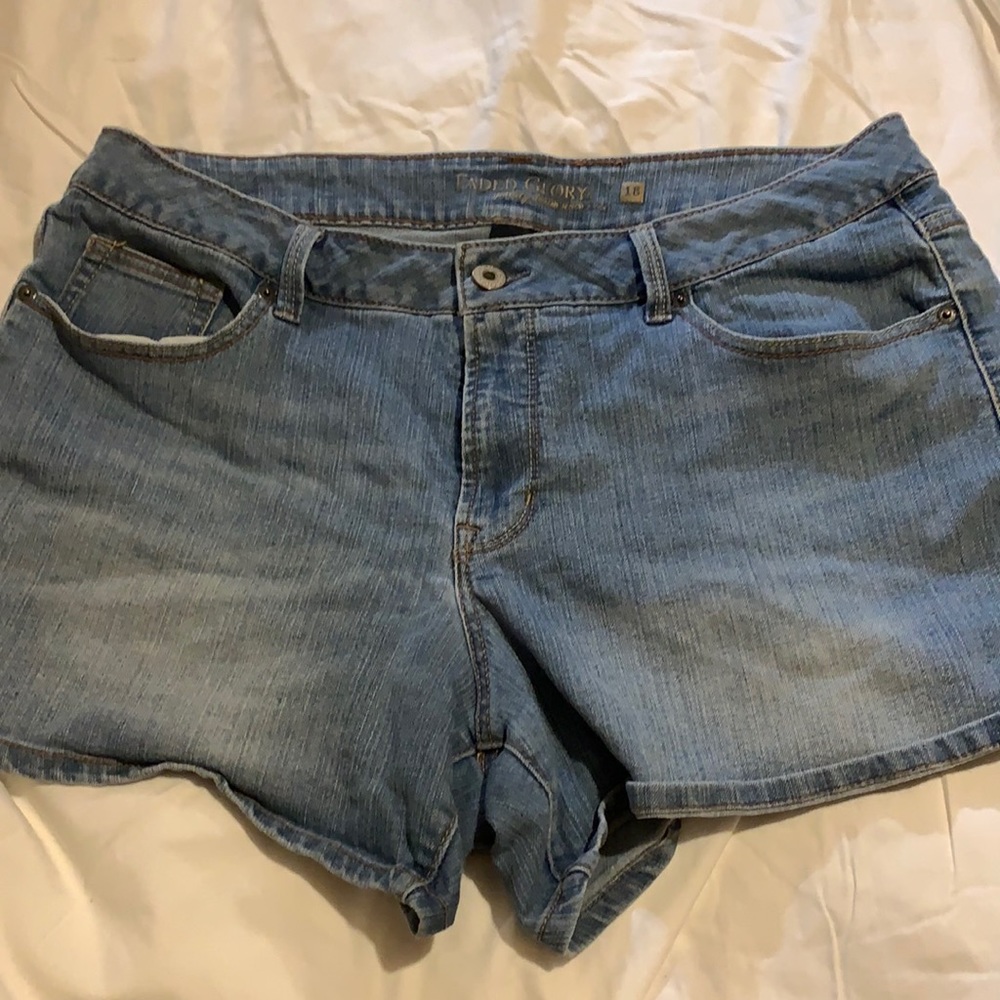 Faded glory size 18 Jean shorts light blue